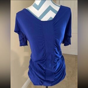 Velvet Brand Shirt Small
Made Little Long